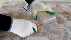Мини парник из пластиковых бутылок. Два варианта мини теплицы