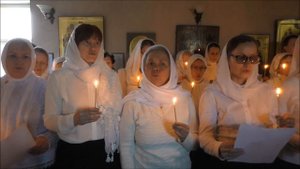 Духовный стих "Как по Божией горе" в исполнении приходского хора