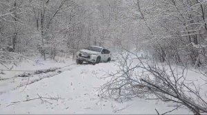 Работа лебедки с нашей площадкой в переднем бампере Mitsubishi Pajero Sport 3