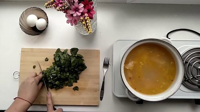 СУП ИЗ ЩАВЕЛЯ. Полезные рецепты. смотреть онлайн