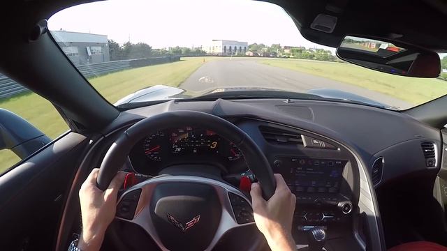 2017 Chevrolet Corvette Grand Sport - POV Track Test (M1 Concourse) смотреть онлайн