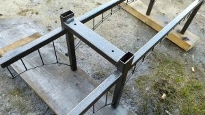 Полка-мост в стиле лофт.