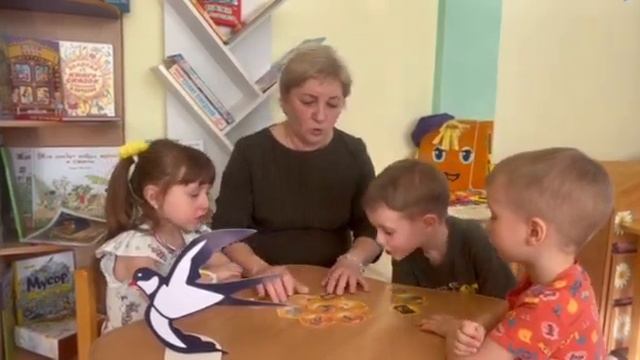 Работа в книжном уголке. Друженко С. Н. Старшая группа смотреть онлайн