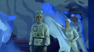 Новогодний спектакль "Красота несказанная"