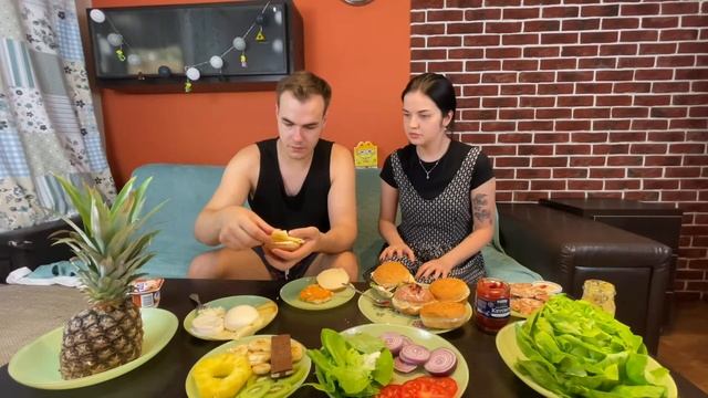 Готовим БУРГЕРЫ / Сладкий бургер, домашние бургеры своими руками