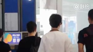 迪玛希Dimash,[20180805]  Dimash arrived at Beijing airport. (from Changsha to Beijing)