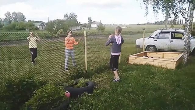 Спортивная семья! (Ролик по флеш мобу)