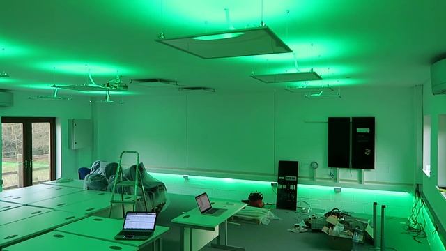 DALI Controlled RGB LED Lighting - One Sightsolutions смотреть онлайн