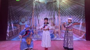 Ширапова Намгар бурятская народная песня - «Алтан гургалдай»