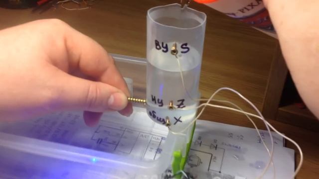 Реле контроля уровня жидкости в резервуаре на NE555 смотреть онлайн