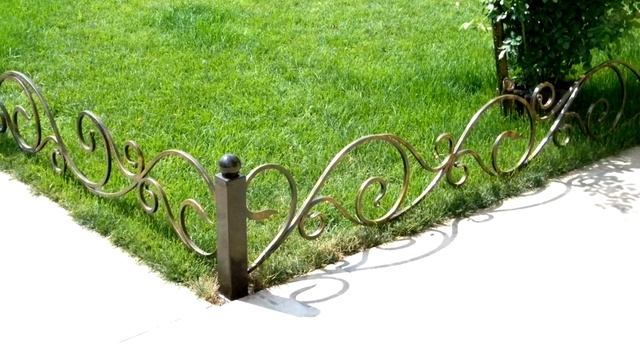 Красивый декоративный заборчик для газона из металла ковка недорого смотреть онлайн