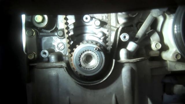 Timing Belt Replacement Hyundai Sonata 2.7L V6 2005 Water Pump Install Remove Replace