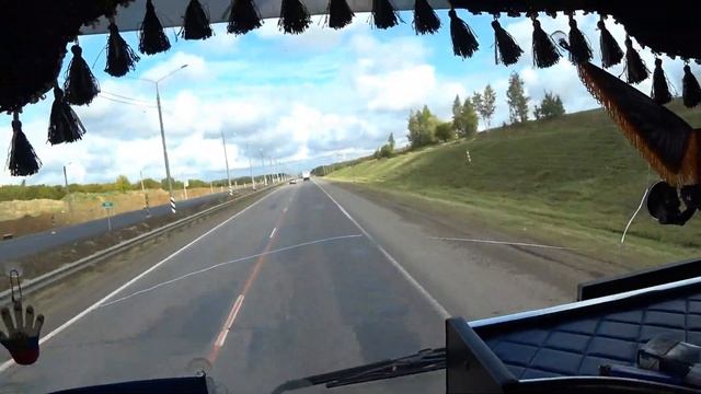 Большегруз 40rus снова встрою после выходных))Похолодание,туман,дожди КАЙФ?? смотреть онлайн