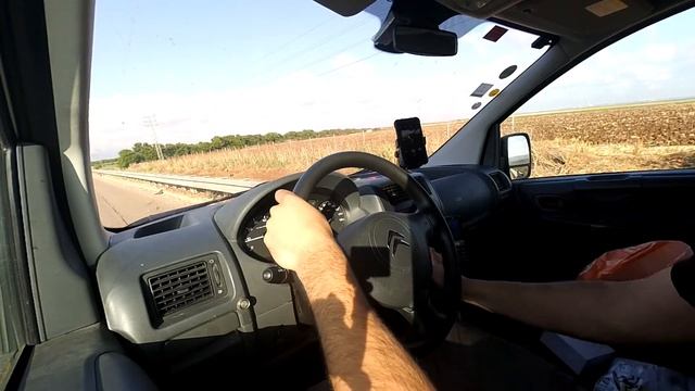 Работа и мини тестдрайв Ситроен Джампи (CITROEN JUMPY) 2015 смотреть онлайн