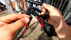 Magura MT5 disc brakes with Shimano SLX handles on my emtb