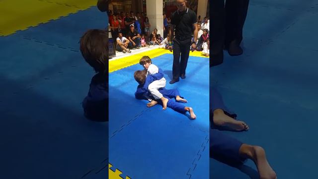 jiu jitsu смотреть онлайн