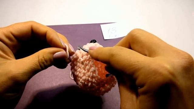 Кукла Амика Лумигуруми из резинок Rainbow Loom Doll - 1 часть