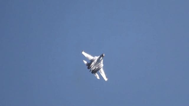 Sukhoi-35 Flanker-E - Edit смотреть онлайн