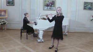 Карл Стамиц  Концерт для флейты соль мажор 1часть.