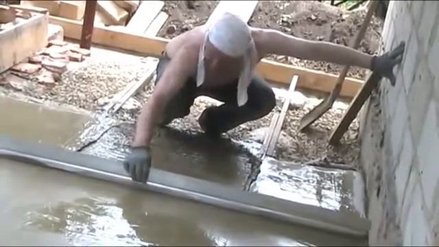 Как сделать бетонную стяжку своими руками