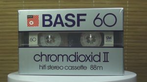 Аудиокассеты BASF. Две запечатки от BASF. На что они похожи