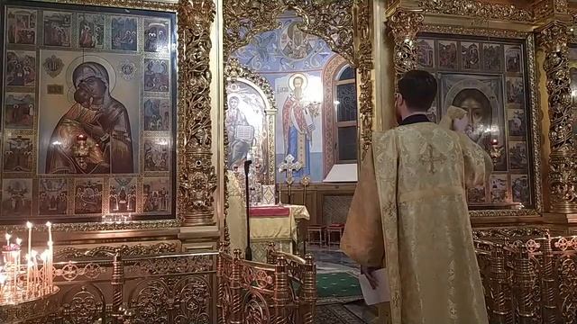 Божественная Литургия смотреть онлайн