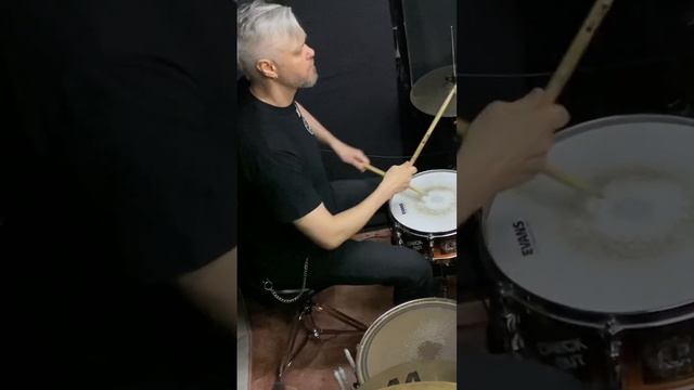 АнимациЯ - Я люблю свою Родину #анимация #ялюблюсвоюродину #drumcover #денисважнов #denisvazhnov