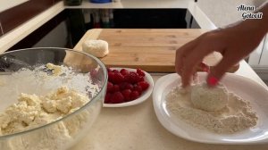 СЫРНИКИ с ягодной начинкой — самый вкусный рецепт. Рецепт сырников