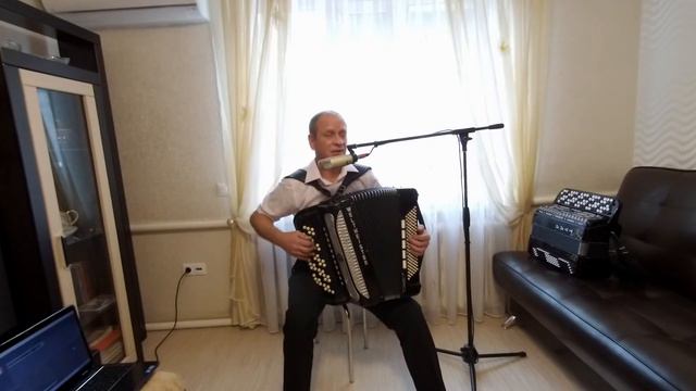 "Саксофон ". Авторское исполнение .