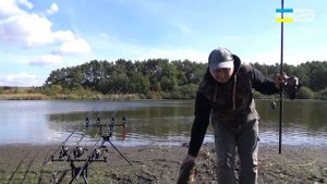 Ловля карпа на кукурузу і горох