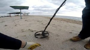 Пляжный поиск на побережье Чёрного моря.