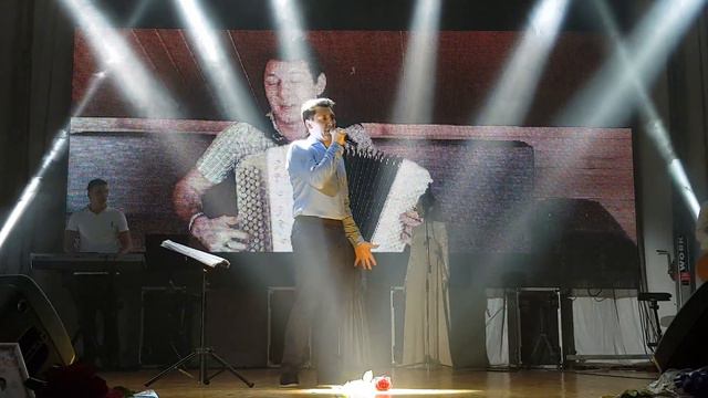 ФИРДУС ТЯМАЕВ - Әтием (29.04.18г, Наб.Челны) Автор видео: Козлова Светлана Александровна