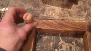 Лайфхак ключница из винных пробок