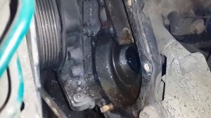 ? Замена помпы (водяного насоса) в рено меган 1 (1.9D F8Q 622)