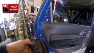 Daihatsu Terios  ( 2006 -  2016)   rear door panel removal