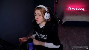 Друг посетил дрочильню/ тася стрим