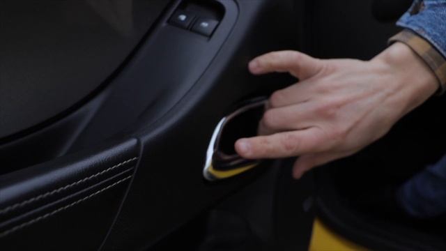 Chevrolet Camaro - пожиратель Мустангов! Обзор Шевроле Камаро! Тот самый Бамблби! смотреть онлайн