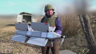 Российские беспилотники "Ланцет" уничтожают орудия противника с хирургической точностью