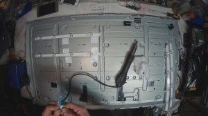 LG 42LB561V Не показывает,звук есть. Полная замена светодиодной подсветки на новую.