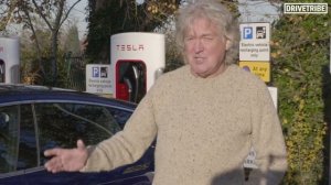 Джеймс Мэй и его машины – Tesla Model S против Toyota Mirai