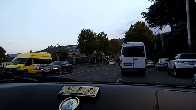 Такси Тбилиси Старый город площадь Свободы смотреть онлайн