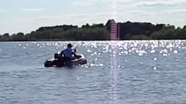 Рыбалка на озере "Ильмень" смотреть онлайн