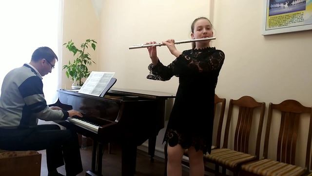 Т. Мюллер "Маленький монах и сякухати", исполняет Усачева Дарья, ДШИ √1 г. Ельца смотреть онлайн