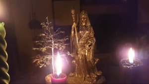 КАК СТАТЬ ВЕДЬМОЙ__ ОБСУДИМ. ВЕДЬМИНА ИЗБА  ИНГА ХОСРОЕВА