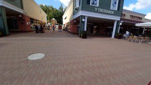 Прогулка по "Внуково Аутлет (Vnukovo Outlet Village)"