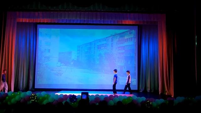 Выступление Макса на празднике в ДК Приморский смотреть онлайн