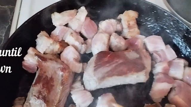 Китайский повар показал простой и вкусный способ приготовления свиных ребрышек смотреть онлайн