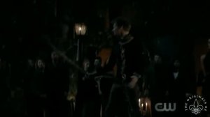 The Originals 4x01 Alistair showdown with Klaus. Klaus attacks Alistairs people.