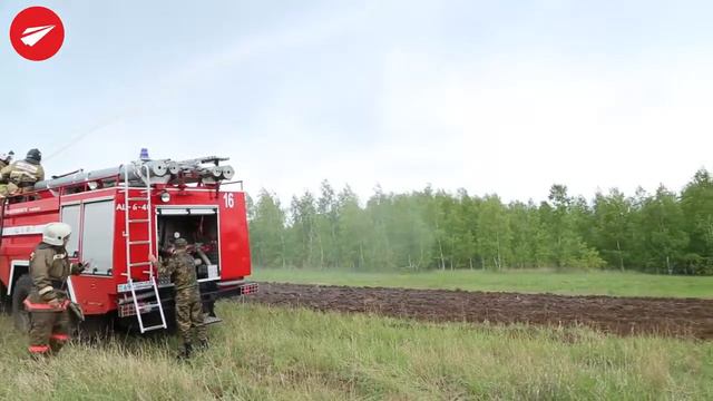 Как спасатели тушили горящий Зеленый пояс 2019, Нур-Султан смотреть онлайн