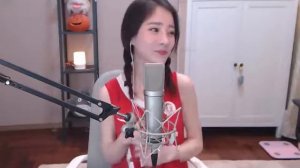 Фэн Тимо-Речь идет о "Миллионе поцелуев" Чэнь Минчэня.羞耻谈陈明晨的《一百万个吻》。